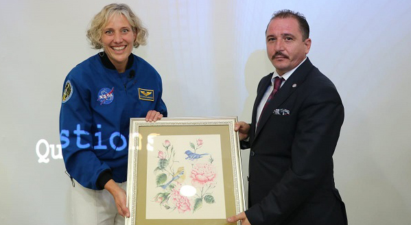 İskenderun Teknik Üniversitesi (İSTE), emekli NASA astronotu Dorothy Metcalf-Lindenburger'i ağırladı. 