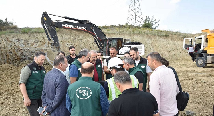 Devlet Su İşleri (DSİ), depremin etkilediği Hatay'da yerleşim alanlarının yeniden inşası için içme ve kullanma suyu gereksinimini karşılamak amacıyla saha çalışmalarına başladı.