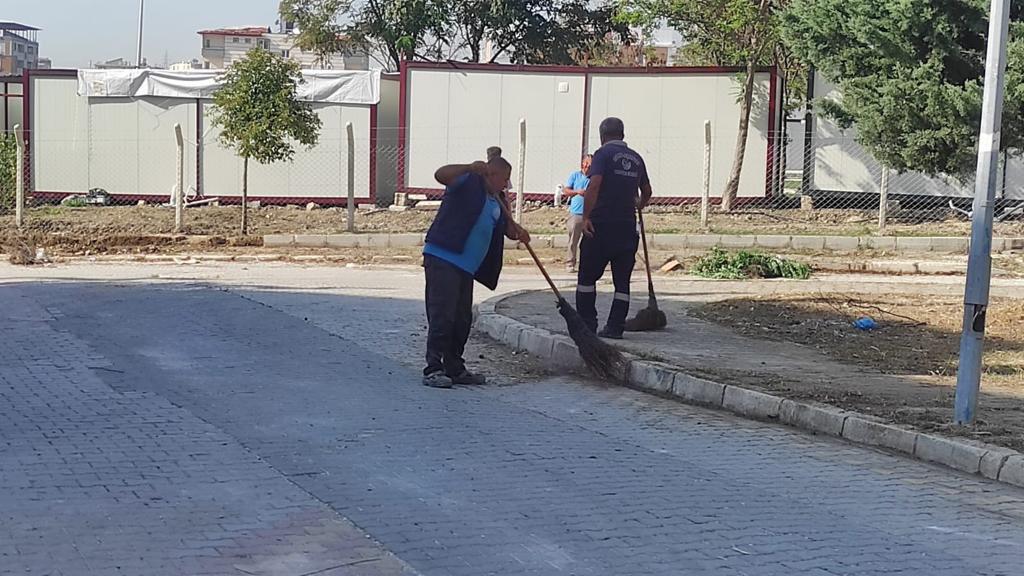 Antakya Belediyesi Temizlik İşleri Müdürlüğü ekiplerinin şehir genelinde yürüttüğü çalışmalar nedeniyle Başkan İzzettin Yılmaz ve belediye ekiplerine vatandaşlardan teşekkür geldi.