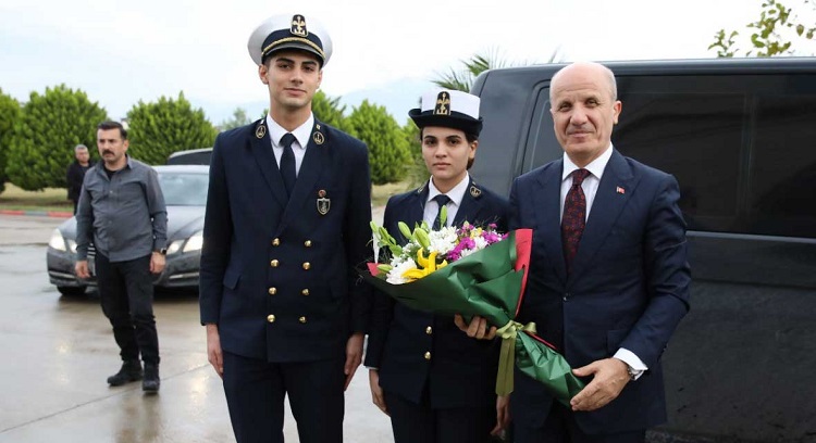 Yükseköğretim Kurulu (YÖK) Başkanı Prof. Dr. Erol Özvar, Mustafa Kemal Üniversitesi (MKÜ)'nin Akademik Atama, Yükselme ve Akademik Başarı Töreni'ne katılmak üzere Hatay'a geldi. 