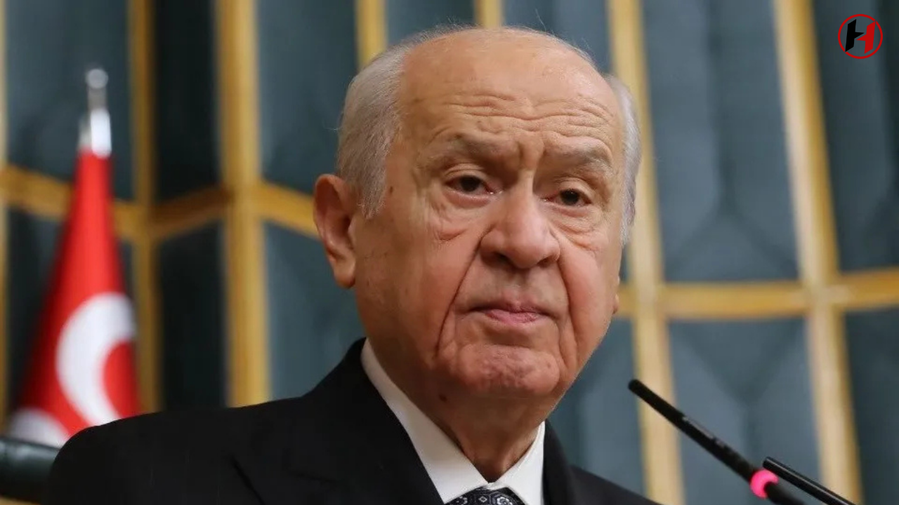 Bahçeli'den Sert Uyarı: "Anayasanın İlk Dört Maddesi Tartışılamaz!"