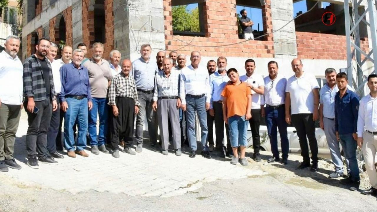 Başkan Yapar, Üçgedik Mahallesi'nde Hizmetleri Değerlendirdi