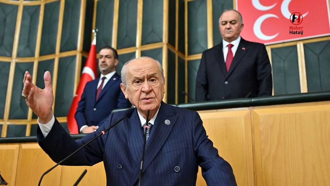 Devlet Bahçeli kimdir? Devlet Bahçeli kaç yaşında? Devlet Bahçeli neden gündem oldu? İşte Devlet Bahçeli'nin geçmişi ve açıklamaları...