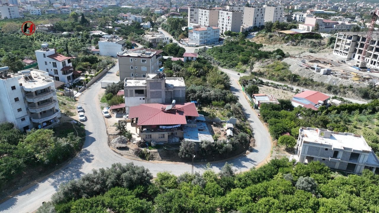 Hatay Büyükşehir Belediyesi Samandağ’da Asfalt Çalışmalarını Sürdürüyor