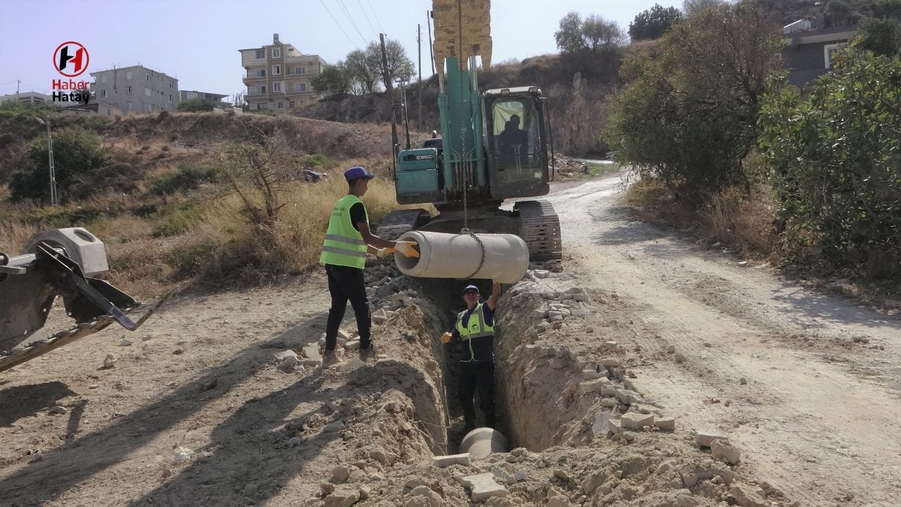 HBB, Antakya Mansurlu’da 2000 Metrelik Yeni Atık Su Hattı İnşa Ediyor