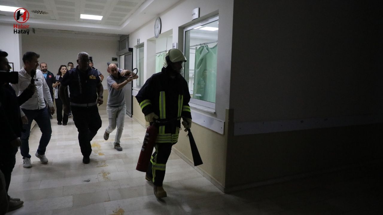 HBB İtfaiyesi'nden Mustafa Kemal Üniversitesi Hastanesi'nde Yangın Tatbikatı