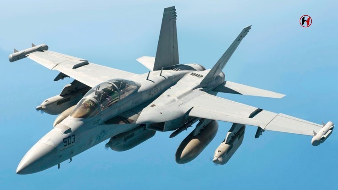 Washington Eyaleti'nde EA-18G Growler Savaş Uçağı Düştü: Mürettebatın Durumu Belirsiz