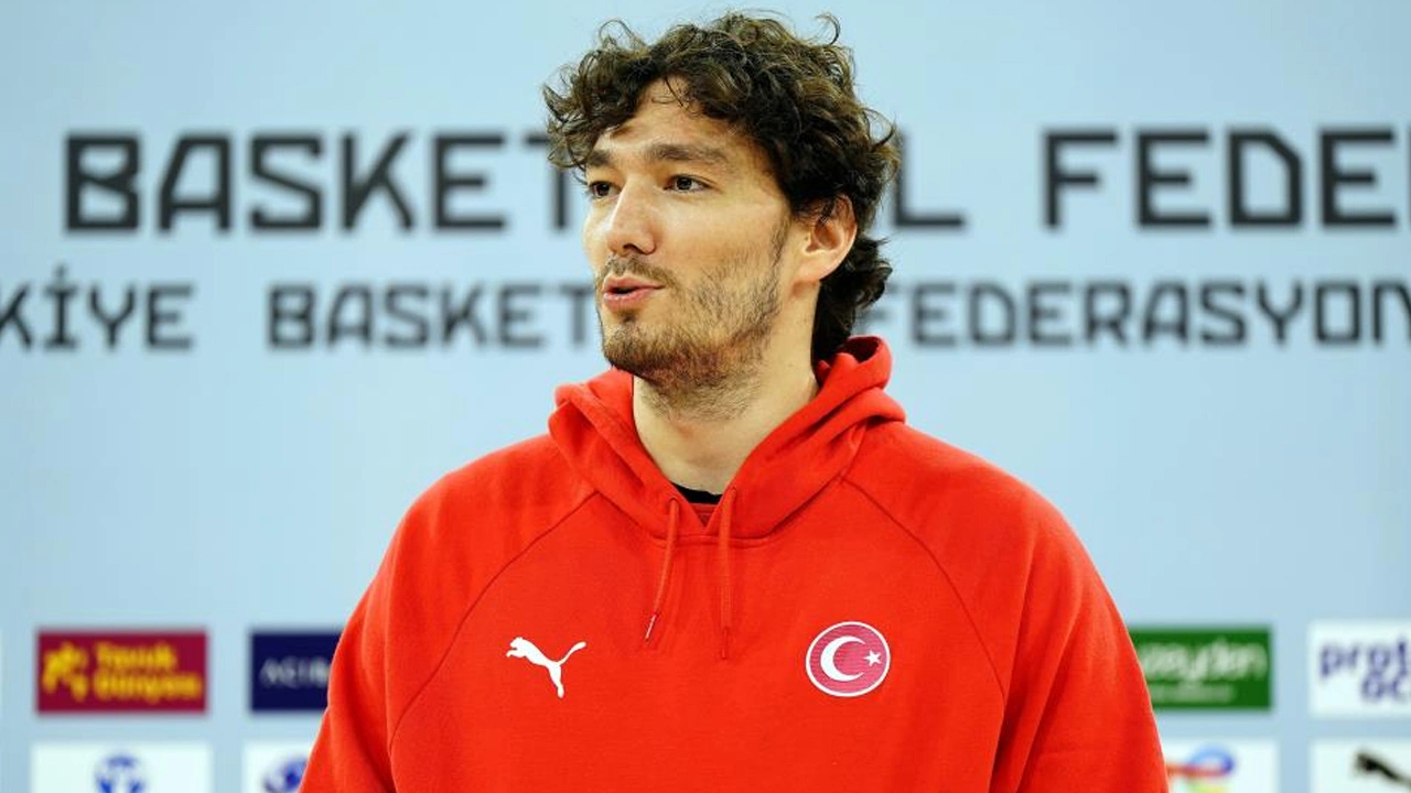 Cedi Osman: "2025 Avrupa Şampiyonası’ndan başlayarak hep en üstleri hedeflemek istiyoruz"