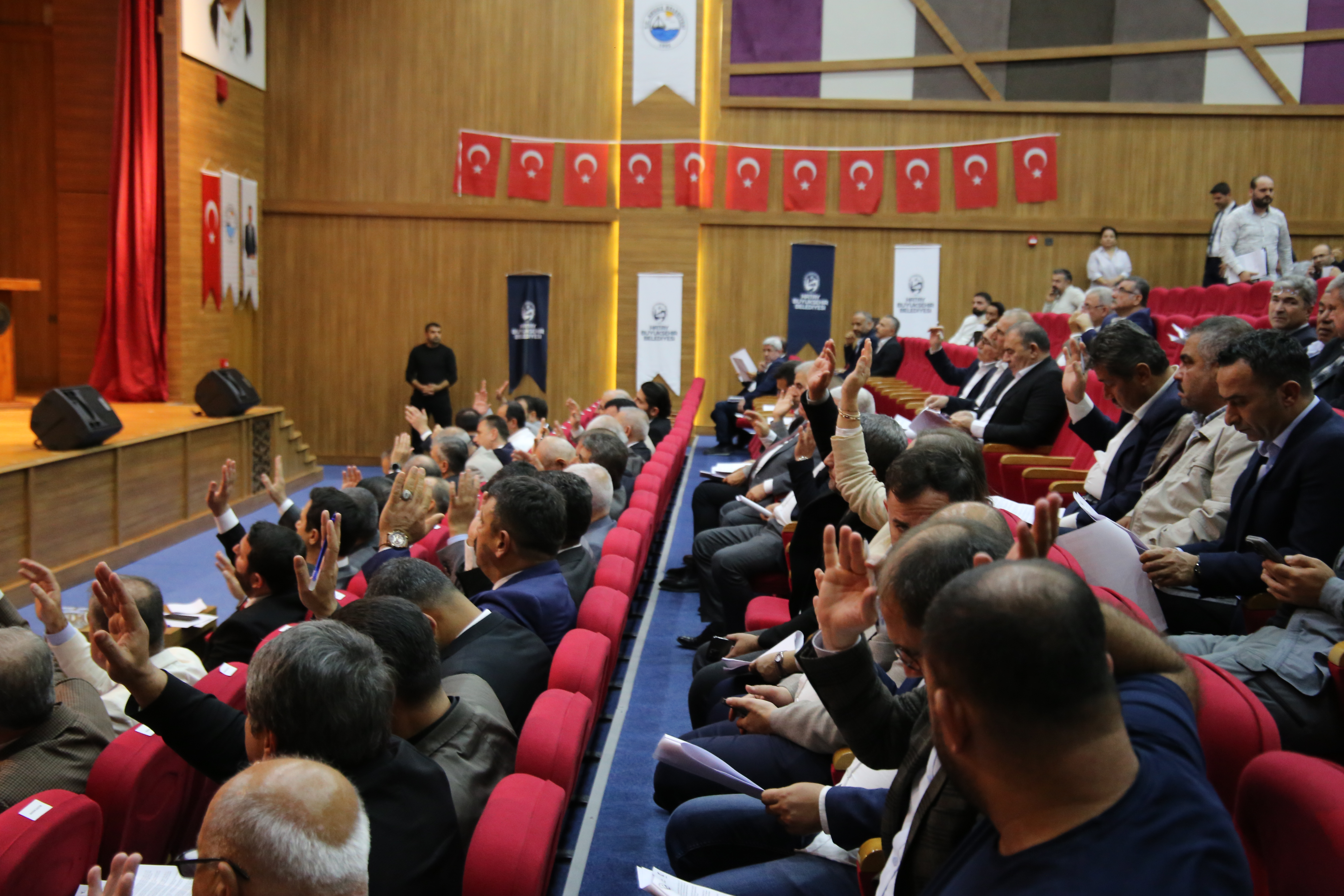 Hatay Büyükşehir Belediyesi, Kasım ayı meclis toplantısında Hatay’ın Agricities ve Delice Ağı’na dahil edilmesi için teklifler sundu. İkinci oturum 20 Kasım’da yapılacak.