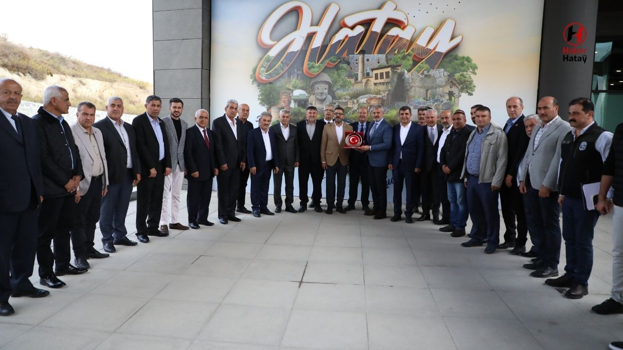 Hatay Büyükşehir Belediyesi Muhtarlarla İstişare Toplantılarına Devam Ediyor