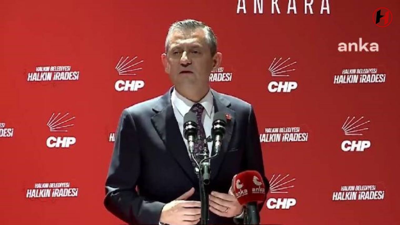 Özgür Özel: "CHP'li Belediye Başkanlarına Memnuniyet Yüzde 46'ya Ulaştı"