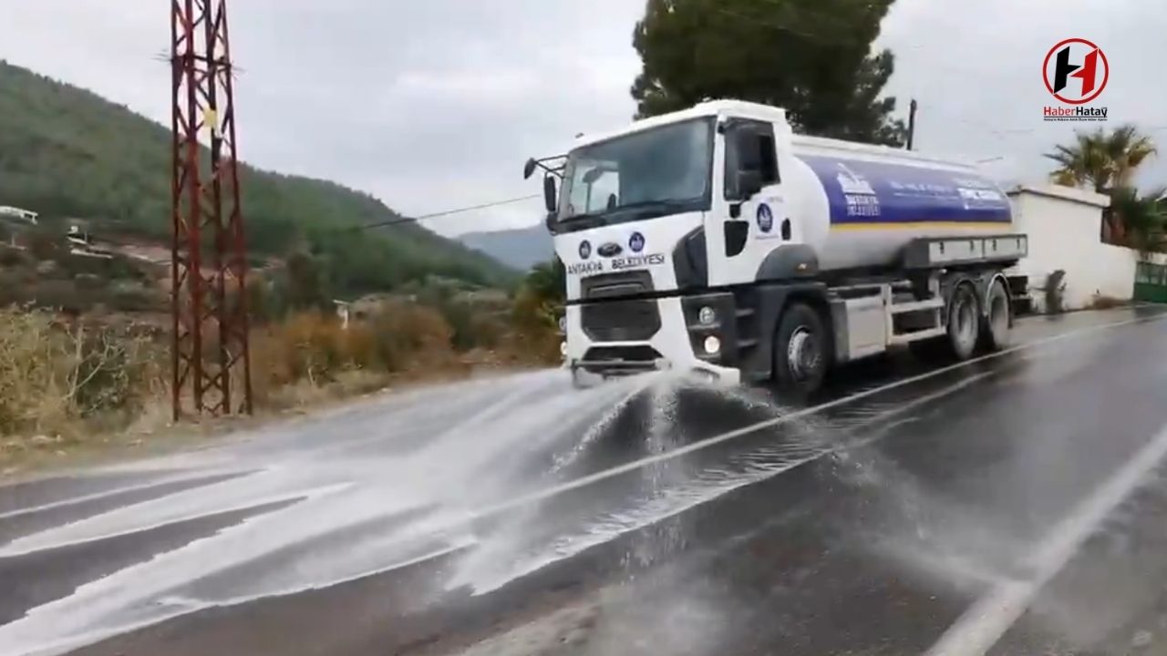 Antakya Belediyesi'nden Gece Gündüz Temizlik Seferberliği