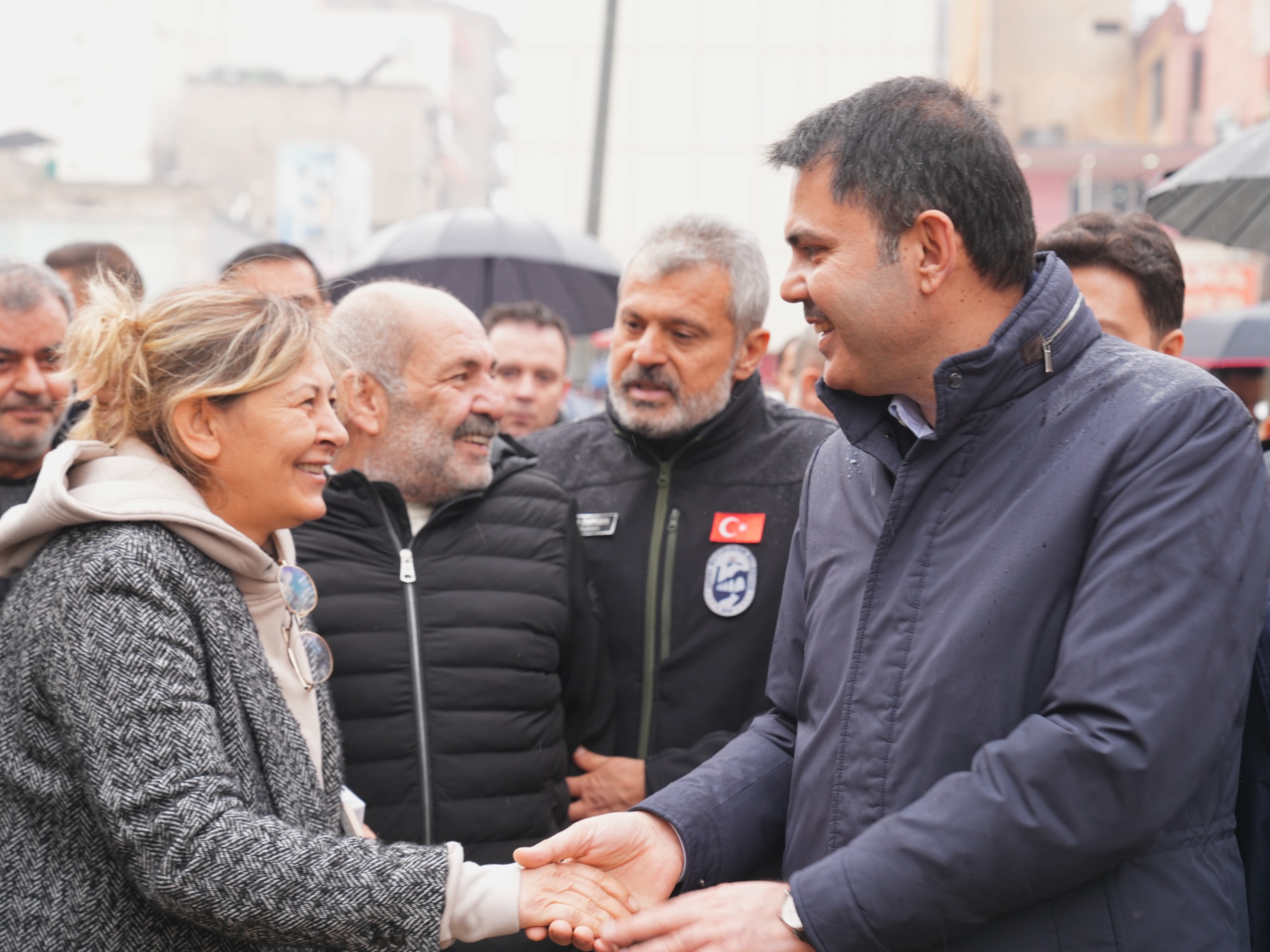 Bakan Murat Kurum, Hatay ziyaretinde İskenderun Sahil Düzenleme Projesi'nin temelini attı. Projenin açılışı 29 Ekim 2025’te yapılacak.