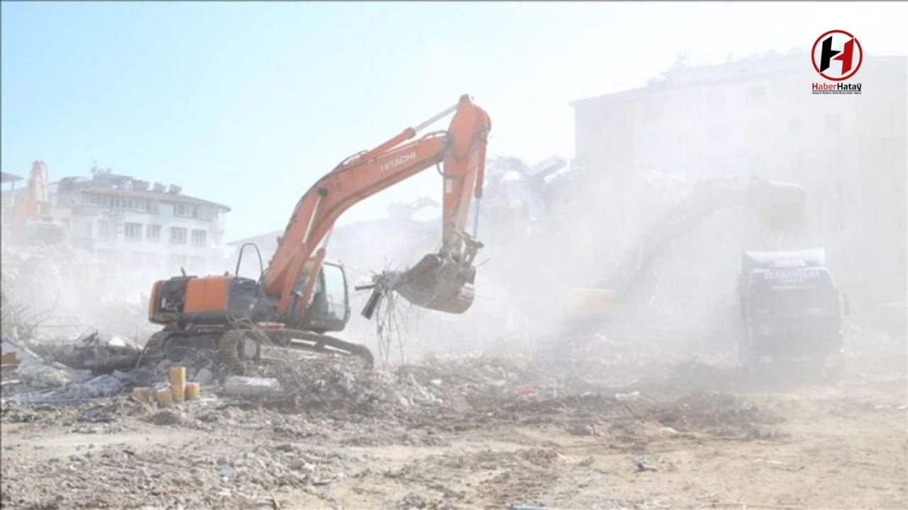 Hatay’da Kaçak Yapı Faciası: Ailesini Kaybeden Sanık Hakkında 22 Yıl Hapis İstemi