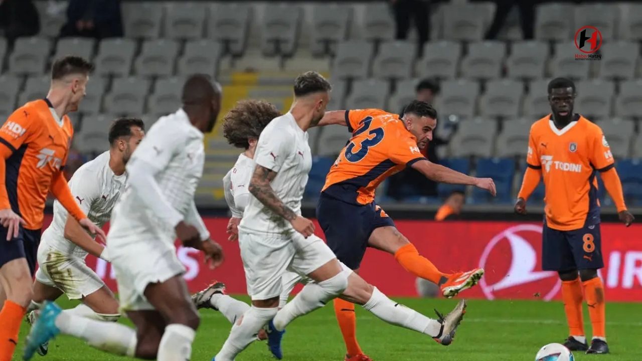 Hatayspor, Başakşehir'e 3-0 Mağlup Oldu