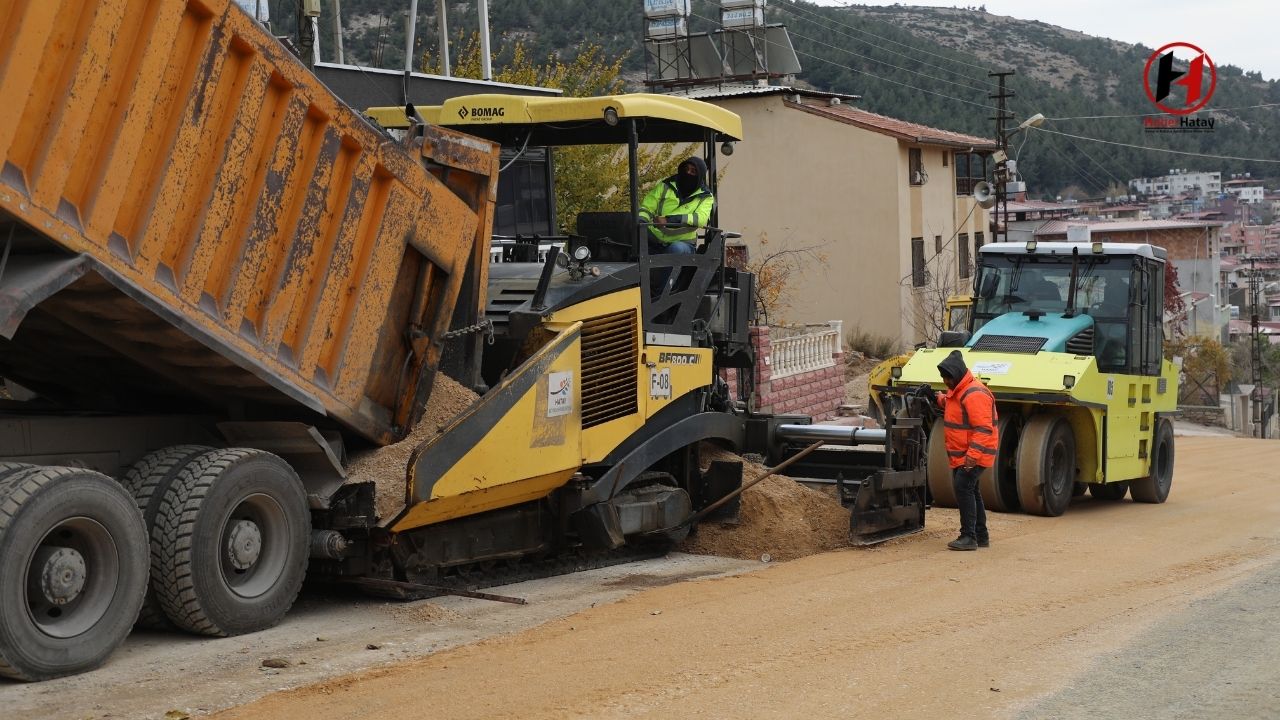 HBB, 30 Yıllık Sorunu Çözüyor: Halilbey Yolu Yenileniyor