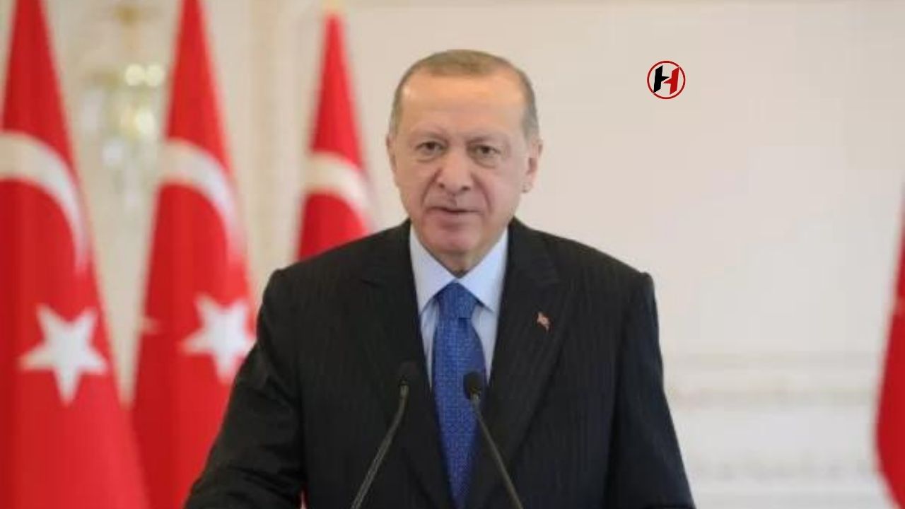 Cumhurbaşkanı Erdoğan ve MHP Lideri Bahçeli, Çanakkale Zaferi’nin 108. Yıldönümünde Kahramanlarımızı Anıyor