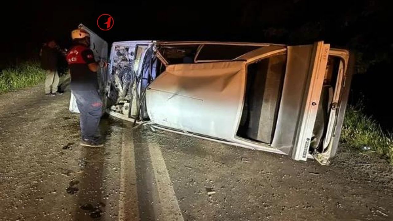 Harran'da Otomobil ve Motosiklet Çarpıştı: 2 Yaralı