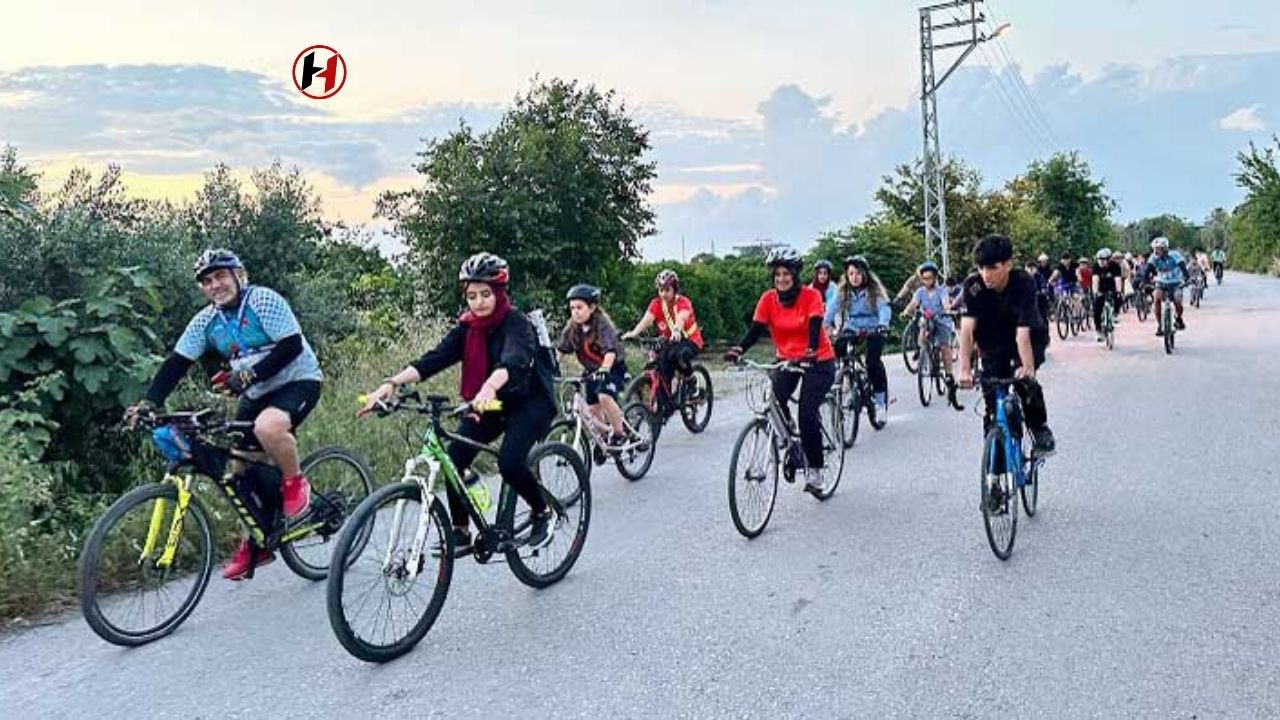 Erzin'de Sessiz Sürüşle Bisiklet Kazalarında Hayatını Kaybedenler Anıldı