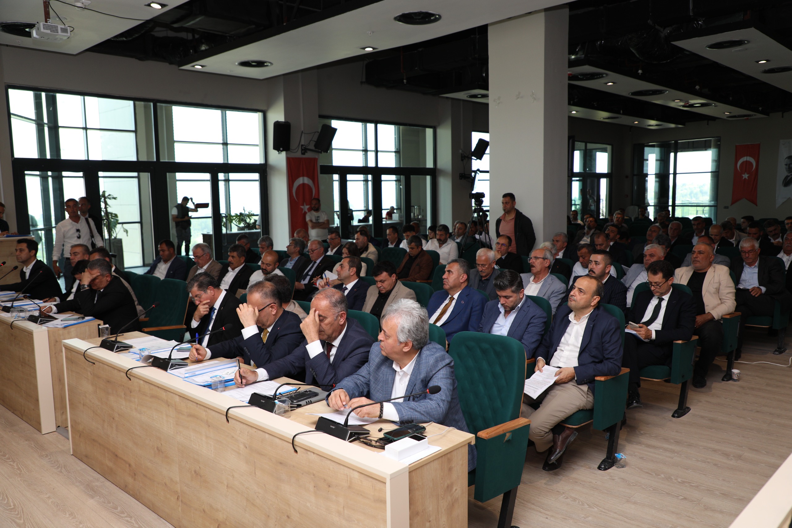 Hatay Büyükşehir Belediye Meclisi Mayıs Ayı Olağan Toplantısı'nda 59 madde ve 7 gündem dışı madde görüşülerek karara bağlandı.