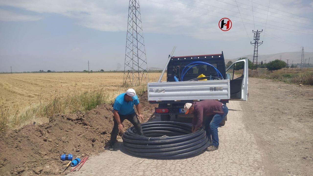 Hatay'da Depremden Hasar Gören Su Hattı Yenilendi! Kırıkhan'da Su Sorunu Çözülüyor