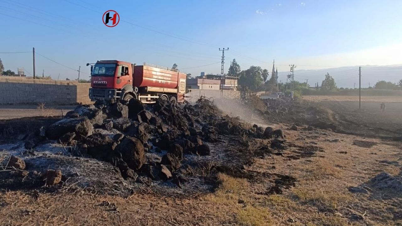 Kırıkhan'da Anız Yangını İtfaiye Ekipleri Tarafından Söndürüldü