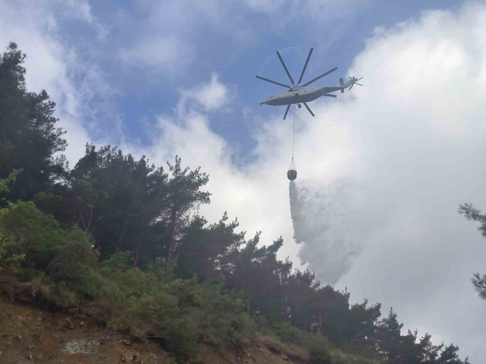 Arsuz'daki yangın kontrol altında