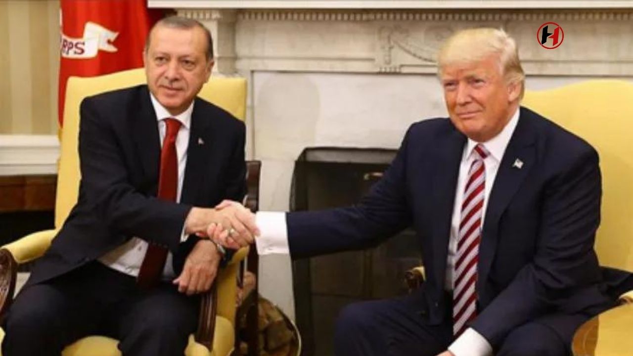 Erdoğan, Trump ile Telefon Görüşmesinde Suikast Girişimini Kınadı ve Geçmiş Olsun Dileklerini İletti