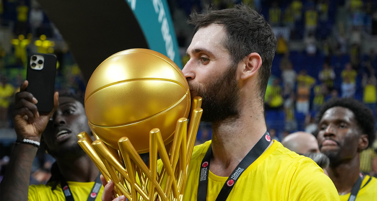 Fenerbahçe Beko, Georgios Papagiannis’e veda etti