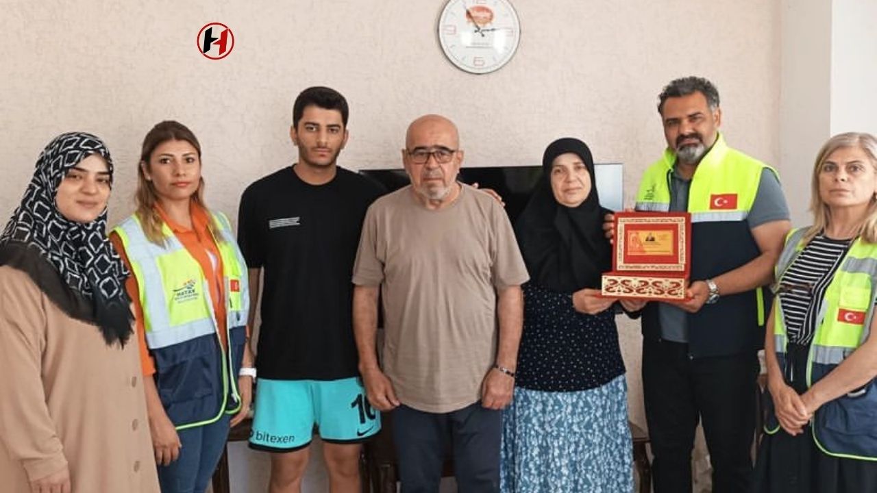 Hatay Büyükşehir Belediyesi Şehit Ailelerini Ziyarette Bulundu!