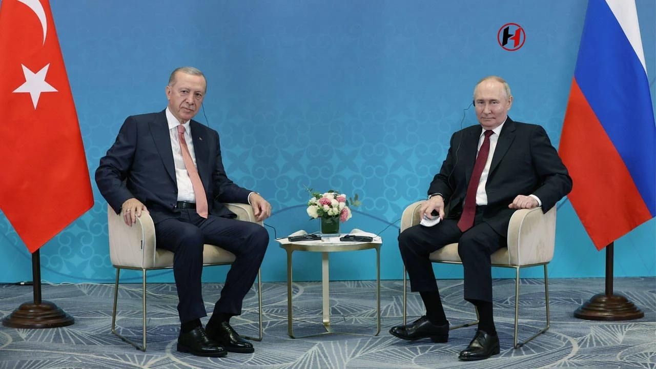 Türkiye'nin Arabuluculuk Teklifi, Kremlin Tarafından Reddedildi: Erdoğan-Putin Görüşmesi Detayları