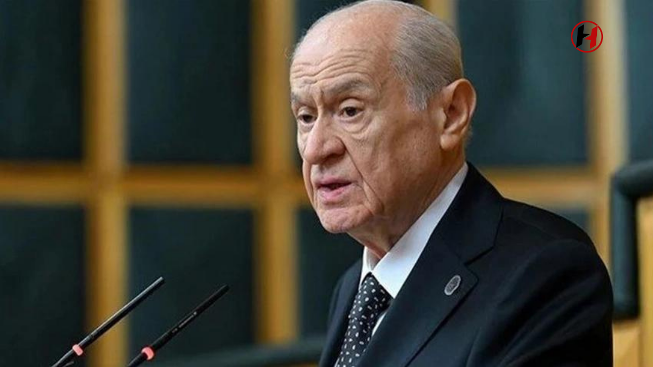 Bahçeli'den TSK'ya Yönelik Tartışmalara Sert Tepki: "Hastalıklı ve Hasmane Çekişmelere Çekmek Vahim Bir Hata"