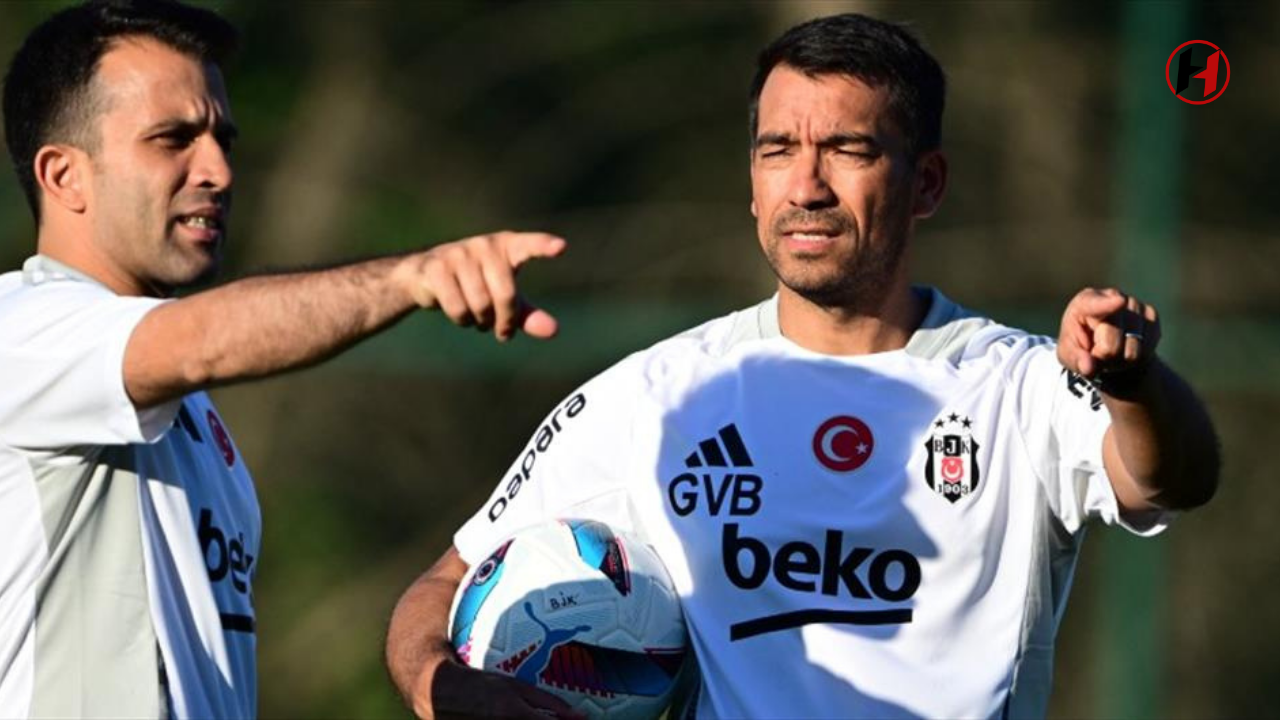 Beşiktaş Avrupa Ligi'nde Gruplara Kalmak İstiyor! Giovanni Van Bronckhorst'tan Açıklamalar