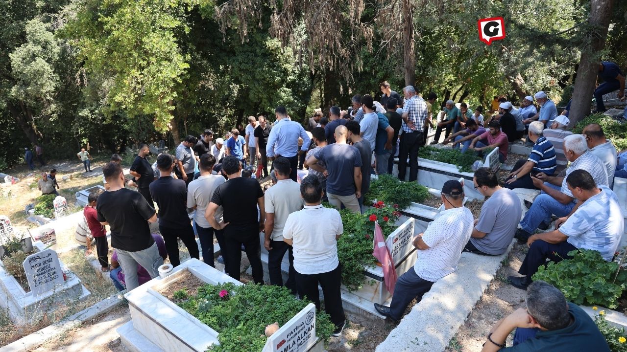 Hatay'da Deprem Felaketinin Bir Mağduru Daha Hayatını Kaybetti