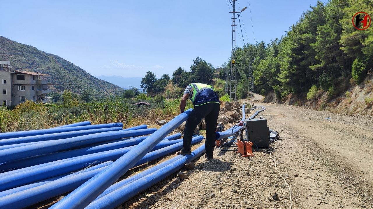 Hatay'ın Kisecik Mahallesi'ne Yeni Su Hattı Yapılıyor