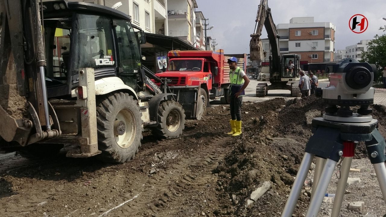 Hatay'da Meydan Mahallesi'ne Yeni Atık Su Hattı Yapıldı