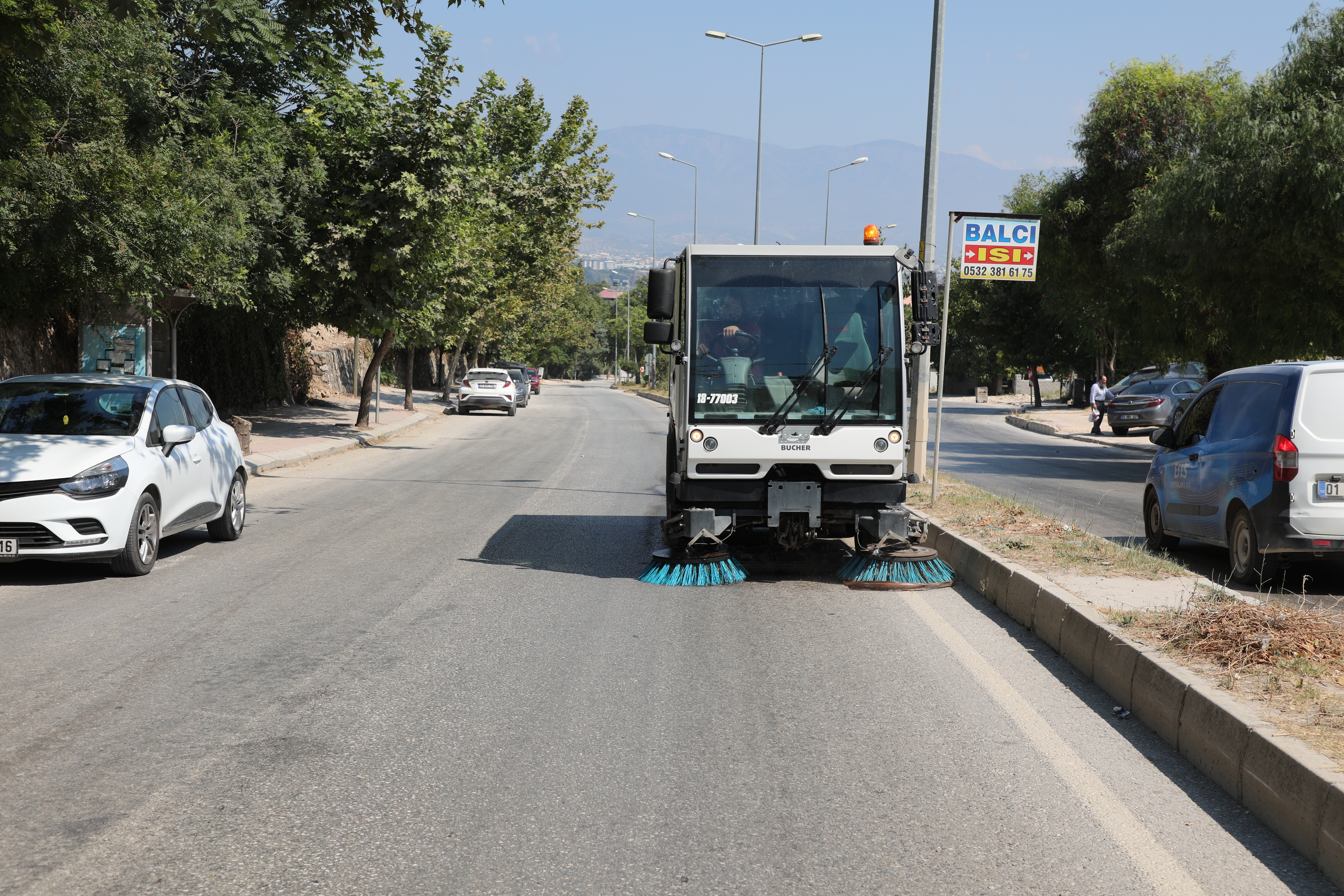 Hatay Büyükşehir Belediyesi, deprem sonrası başlattığı temizlik ve yeniden inşa çalışmalarında önemli bir kilometre taşına ulaştı.