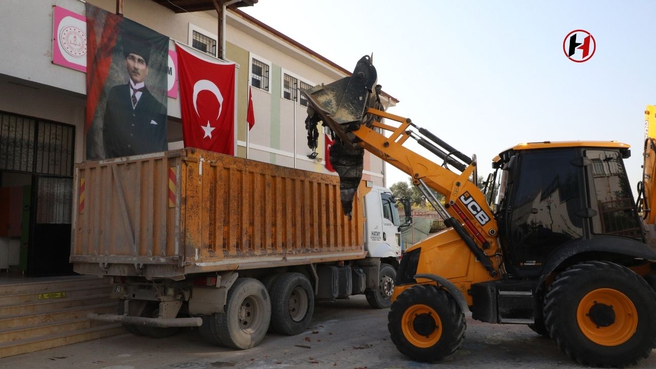 Hatay'da Yeniden İnşa Çalışmaları Hızla Devam Ediyor