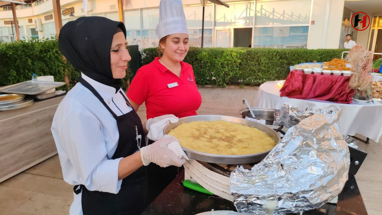 Hatay'ın Kalbinde Lezzet Şöleni: Erzin'de Gastronomi Festivali Devam Ediyor