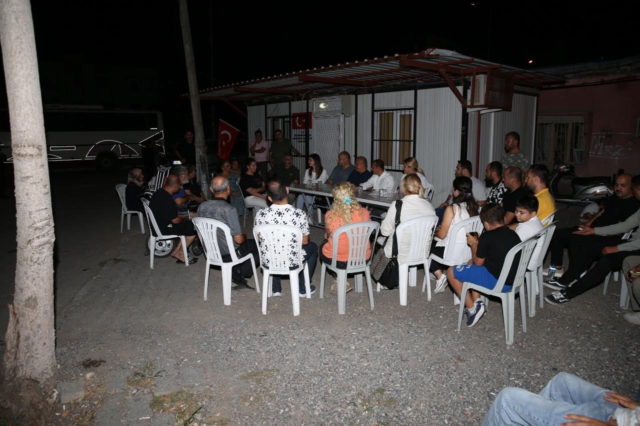 İskenderun polisi halkın yanında