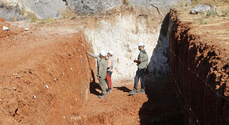 Türkiye Diri Faylarının Paleosismolojik Özelliklerinin Belirlenmesi Araştırma Platformu, 6 Şubat depremlerinin ardından Hatay'da Ölü Deniz Fay Zonu üzerindeki çalışmalarını yoğunlaştırdı.