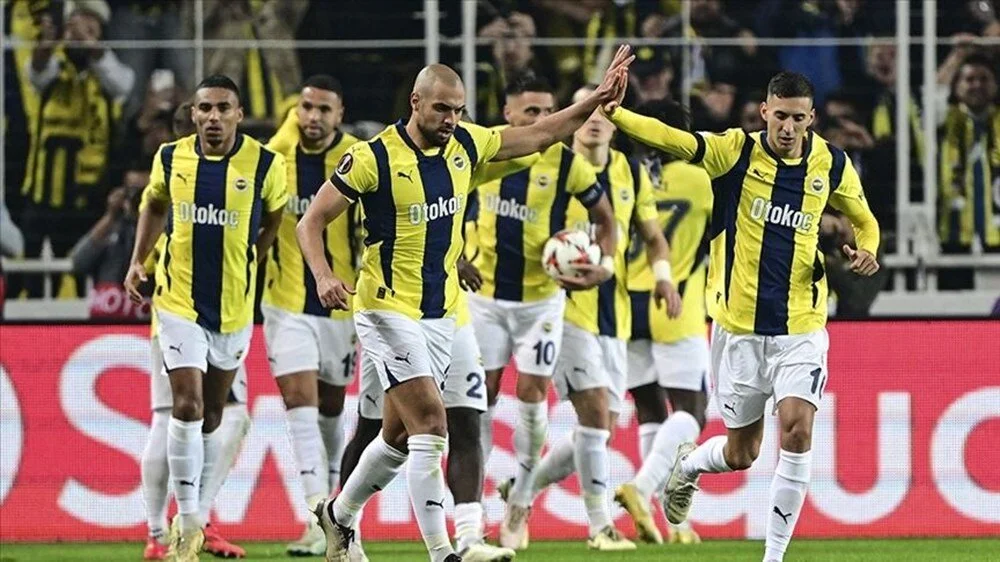 Fenerbahçe, Avrupa Ligi'nde kritik bir maça çıkıyor! Lyon karşısında Kadıköy'de kazanmak zorunda. İlk 8 için son şans mı? İşte detaylar ve yayın bilgileri..