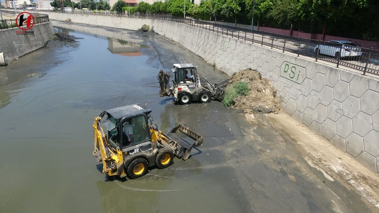 Hatay’da Altyapı Hamlesi: HATSU’dan 166 Bin 903 Metrelik Yeni Şebeke