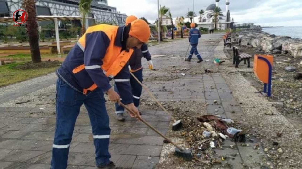 İskenderun'da Çevre Alarmı! Başkan Dönmez'den Çarpıcı Çağrı