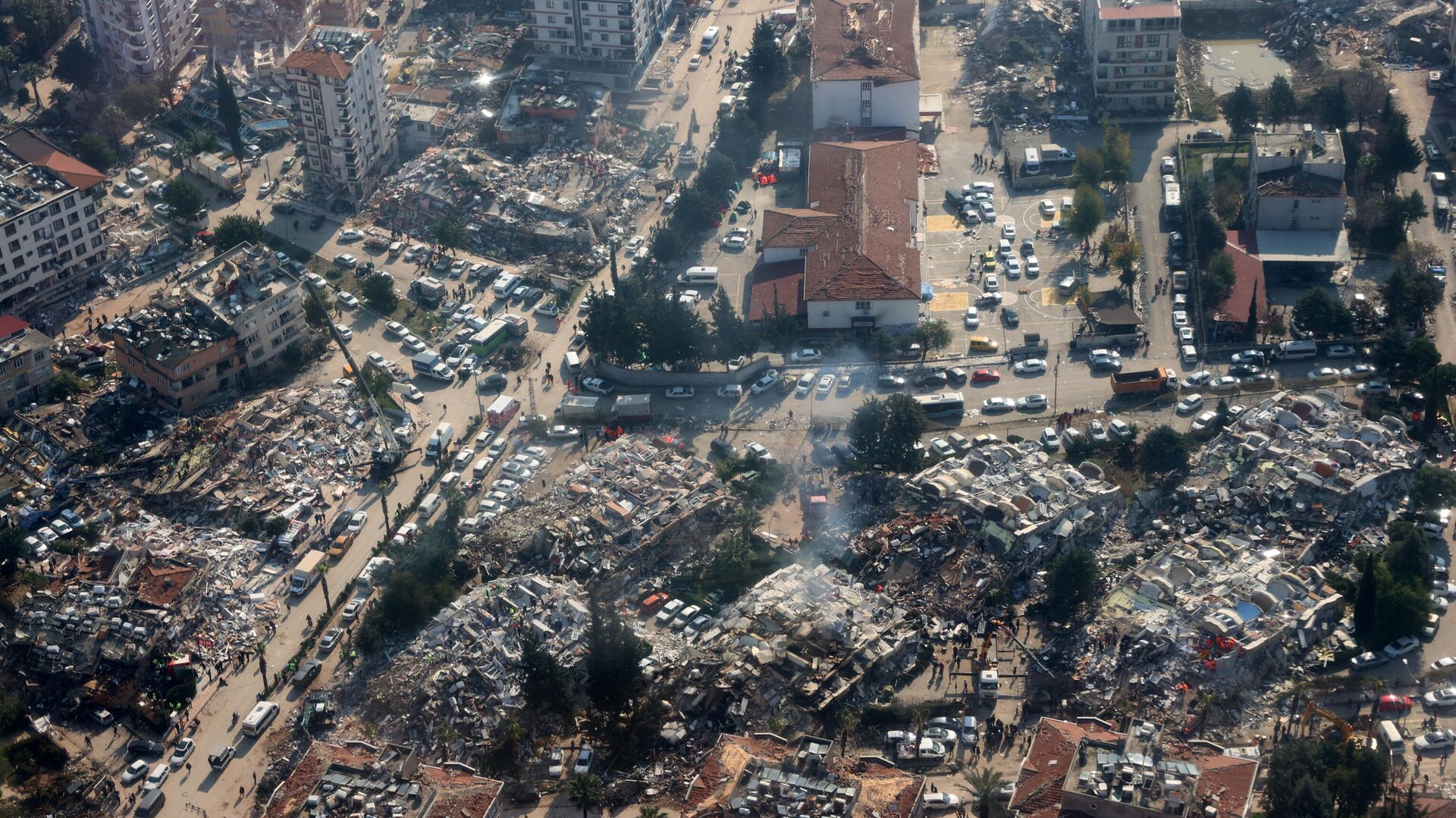 Türkiye’de 70 binden fazla sarsıntı kaydedildi, büyük deprem ihtimali her geçen gün artıyor. Uzmanlar özellikle Hatay ve Adıyaman çevresi için uyarıyor!