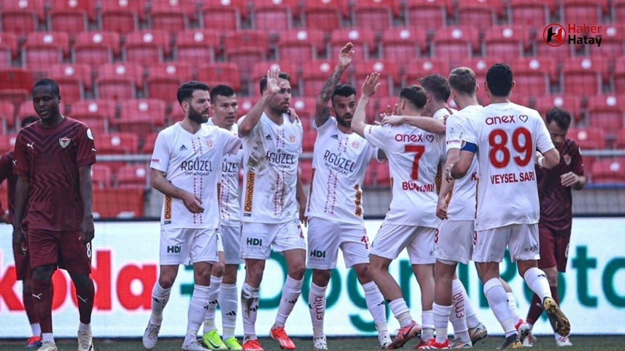 Antalyaspor, Hatayspor'u 3-2 Yenerek Galibiyet Hasretini Bitirdi! Hatayspor'un Çilesi 10 Maça Uzandı!