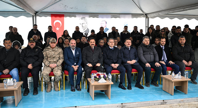 Hatay Medeniyetler Korosu'nun inşa edeceği Medeniyetler Köyü'nün temeli atıldı! 50 konut ve ortak ibadethane içeren proje, birlik ve beraberliği dünyaya gösterecek.