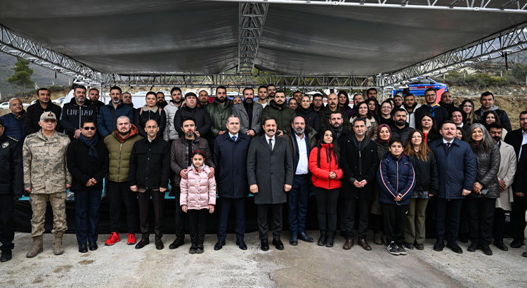 Hatay Medeniyetler Korosu'nun inşa edeceği Medeniyetler Köyü'nün temeli atıldı! 50 konut ve ortak ibadethane içeren proje, birlik ve beraberliği dünyaya gösterecek.