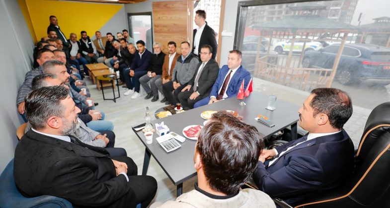 Vali Masatlı, Antakya'da esnafla buluştu, lojistik sektörünün sorunlarını dinledi. Deprem sonrası toparlanma için kritik mesajlar verdi.