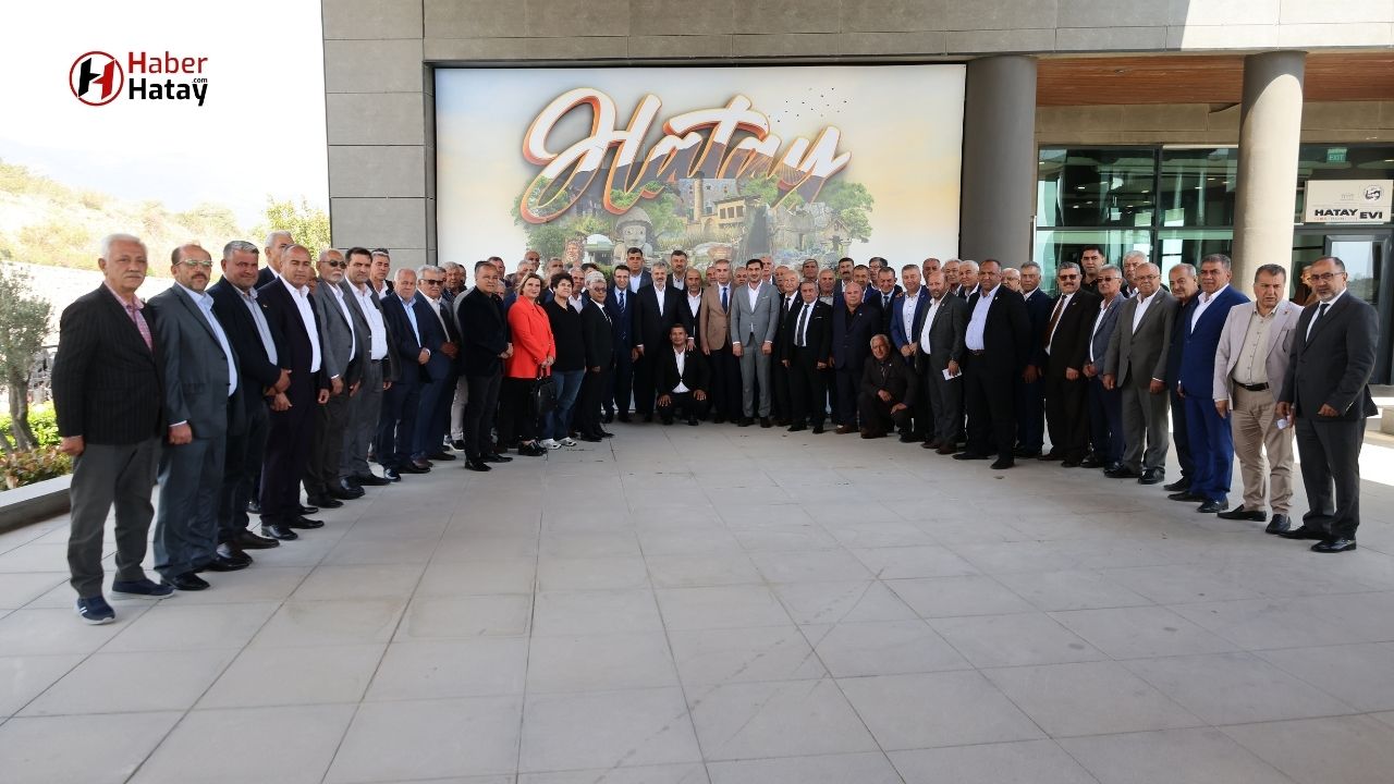 Kırıkhan’a Yeni Pazar Yeri Müjdesi! Başkan Öntürk, Muhtarlarla Bir Araya Geldi